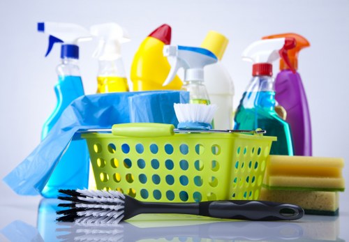 Local hard floor cleaning service for TW1 commercial premises